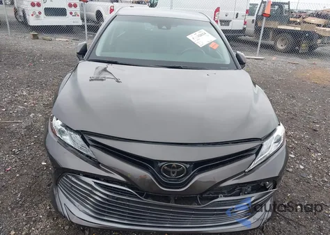 2018 Toyota Camry Xle из США, поврежденный, VIN 4T1B11HK3JU021481